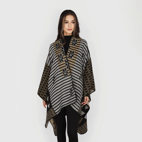 Damen Oversize Jacquard‑Ruana im Ethno‑Patchwork‑Design – Avérine