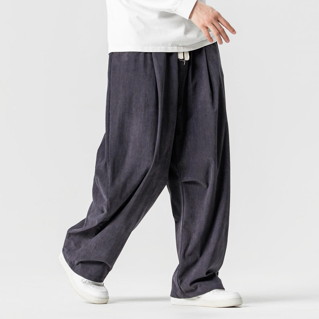 Herren nan weite Cordhose mit Tunnelzug, Bundfalten und relaxed Fit Echo Archiv