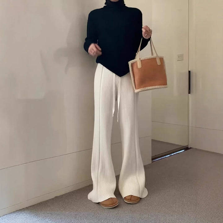 Damen Elegante und bequeme Plissee-Hose Echo Archiv
