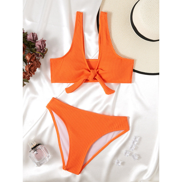 Damen Triangel-Bikini mit modischem Knotendetail und hochwertiger Textur Echo Archiv