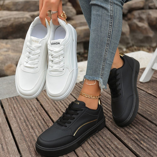 Damen Plateau-Sneaker mit goldener Zierkante und gepolstertem Komfortfußbett – Névara