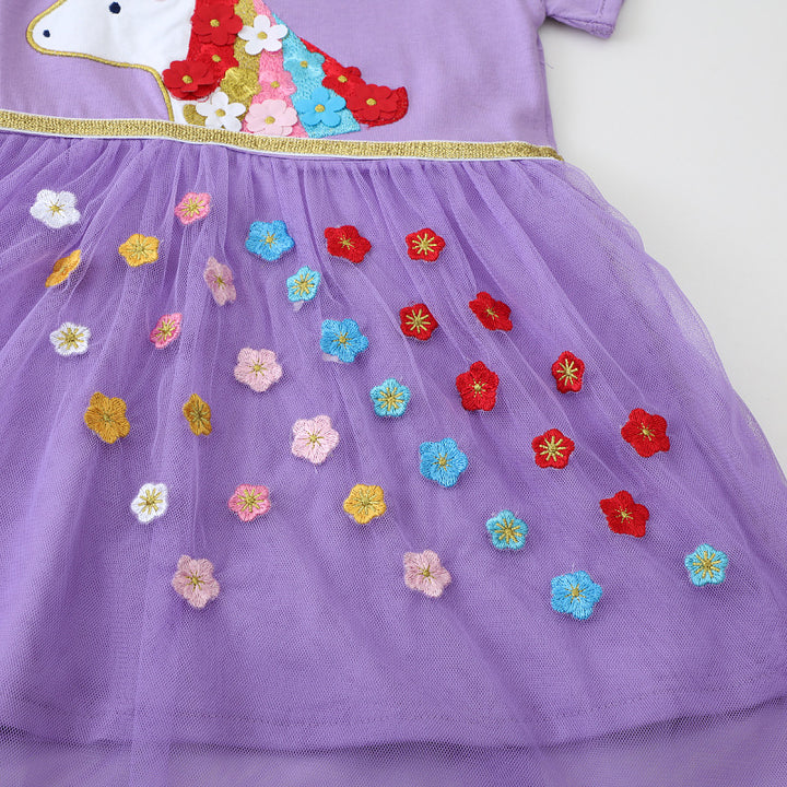 Mädchen Tüllkleid mit bunten Einhorn- und Blumenapplikationen Echo Archiv