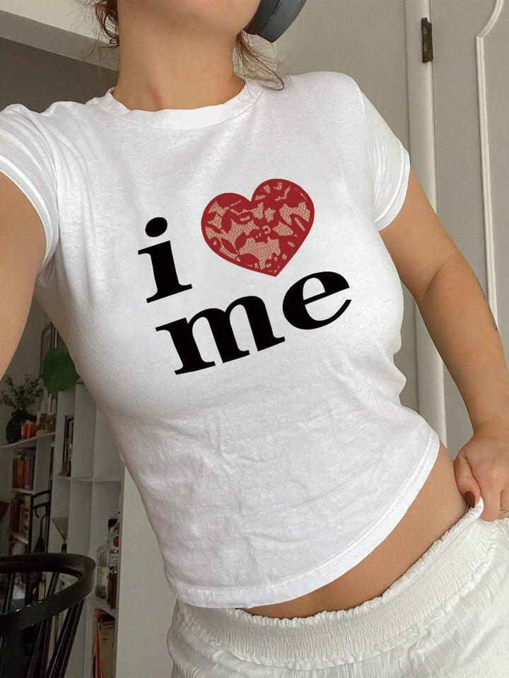 Damen T-Shirt mit funkelndem Discokugel-Motiv und zeitgemäßem Schleifendetail Echo Archiv