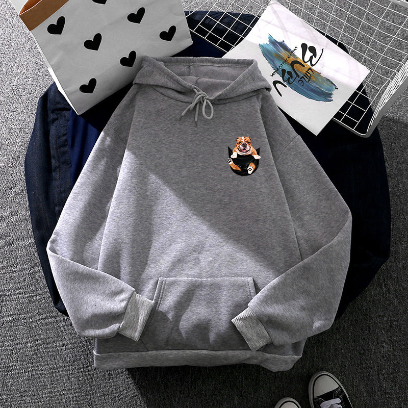 Unisex Kapuzenpullover mit Bulldoggen-Taschenpatch, oversized Schnitt und angerauter Fleece-Innenseite – Auréline