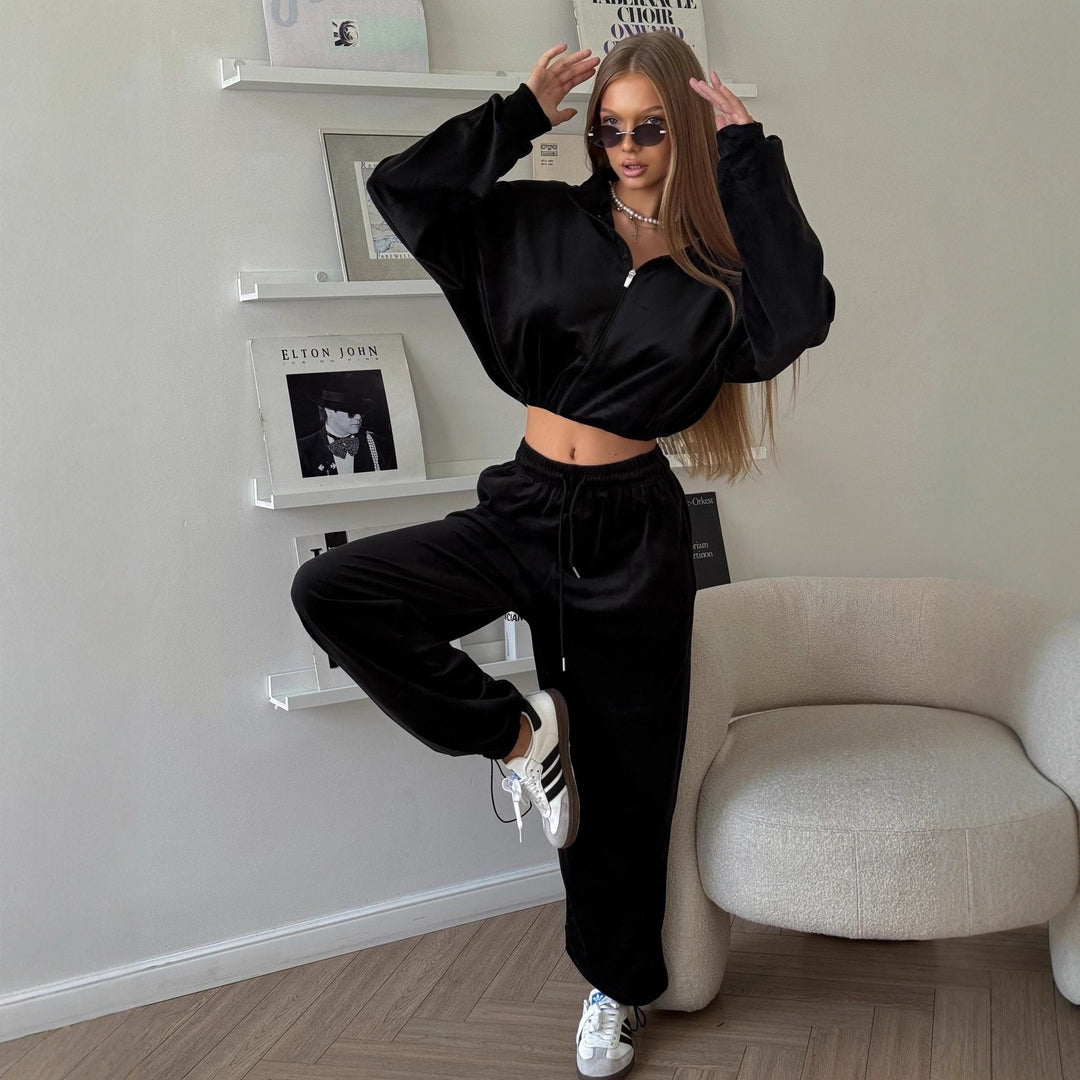 Damen Samt-Loungewear-Set mit kurzem Reißverschluss-Sweater und weitem Kordelzug-Hose – Avérine