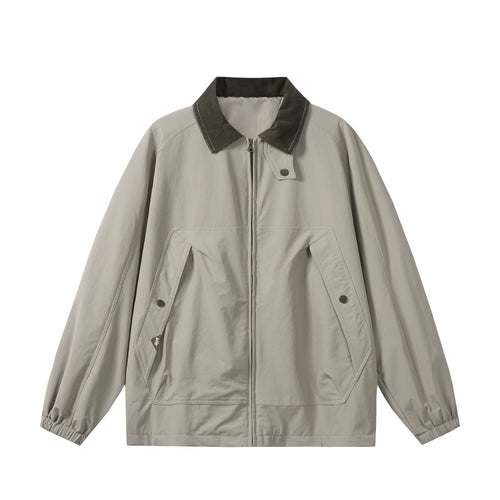 Unisex Kurz geschnittener Boxy-Blouson mit Cordkragen, Reißverschluss und Utility-Pattentaschen Echoarchiv