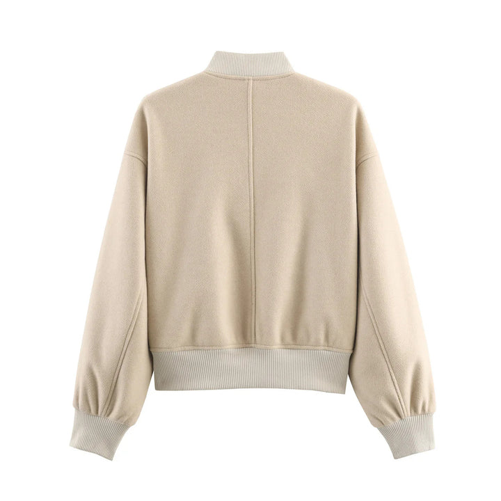 Damen kastig geschnittene Wolloptik-Collegejacke mit verdeckter Druckknopfleiste und seitlichen Schubtaschen – Célinea