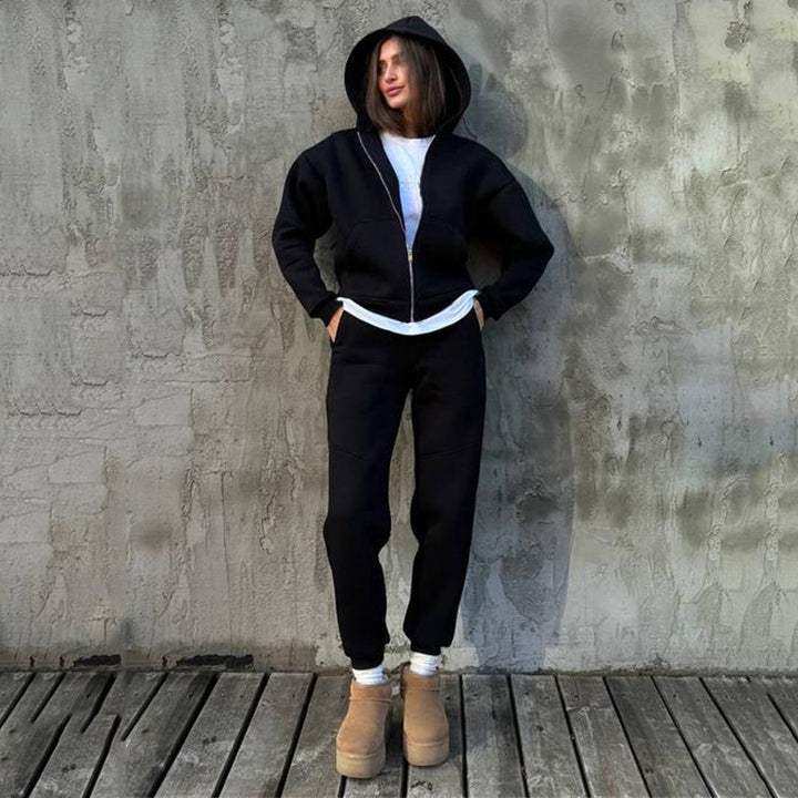 Damen Statement-Sweatset aus schwerem French-Terry mit oversized Zip-Hoodie, vorgeformten Kniepartien und elastischer High-Waist-Jogginghose – Avérine