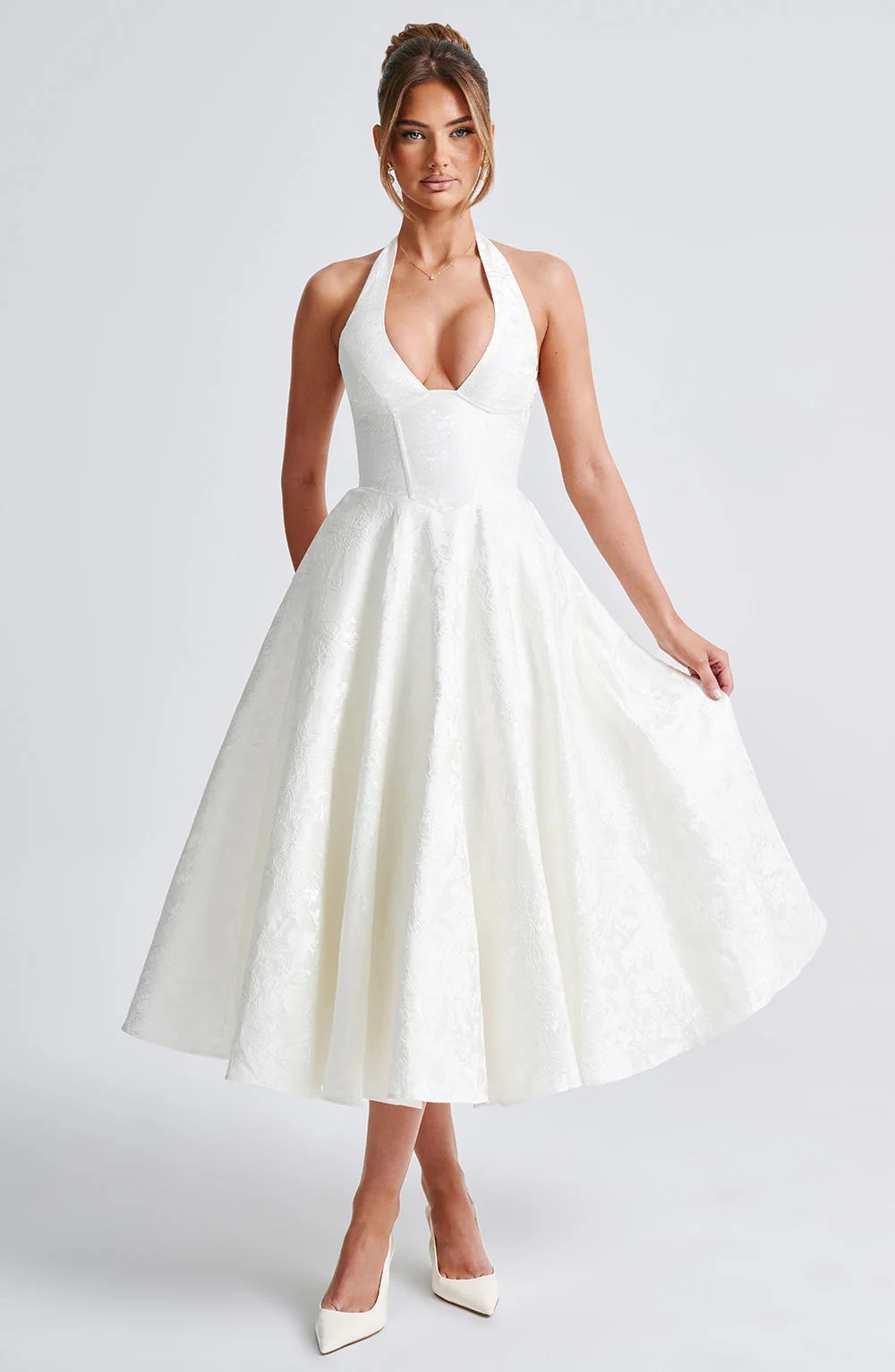Damen Elegantes Halterneck-Ballkleid mit weitem Rock Echo Archiv