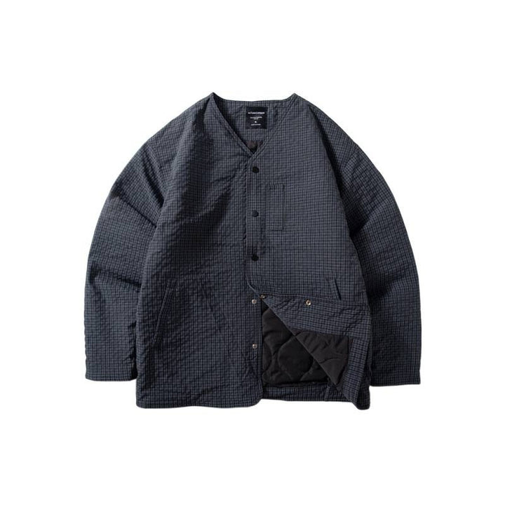Herren Steppjacke ohne Kragen mit Druckknopfverschluss und seitlichen Eingrifftaschen Echoarchiv