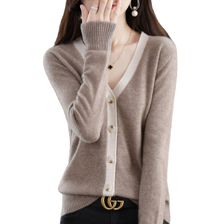 Damen Kontrastbesetzter V‑Neck-Feinstrickcardigan mit Perlmuttknöpfen Echoarchiv