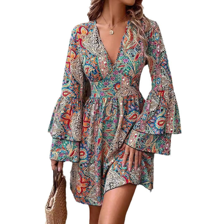 Damen nan Boho-Minikleid mit tiefem V-Ausschnitt, Trompetenärmeln und geraffter Taille Echo Archiv