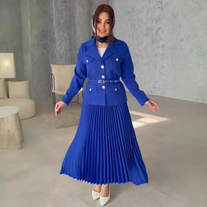 Damen Taillierter Blazer mit Gürtel und Plissierter Maxirock Set – Valéne