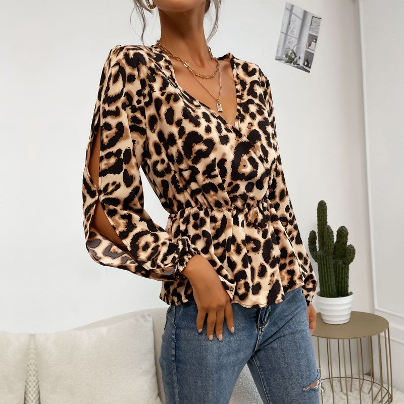 Damen Satin-Bluse mit Wickelkragen, Gummizug-Taille und Balloonärmeln – Élovi