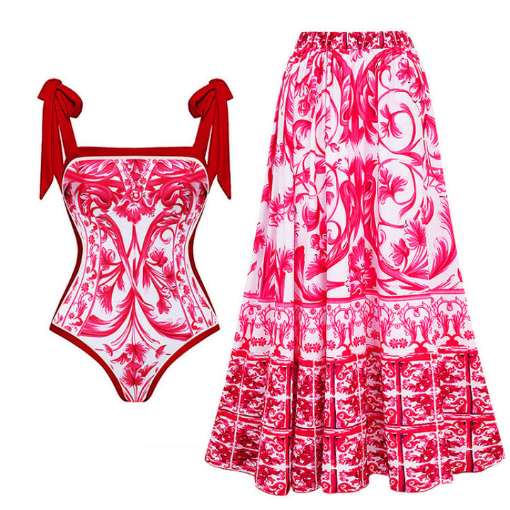 Damen Badeanzug-Set mit elegantem Floral-Design und passender Strandhose Echo Archiv