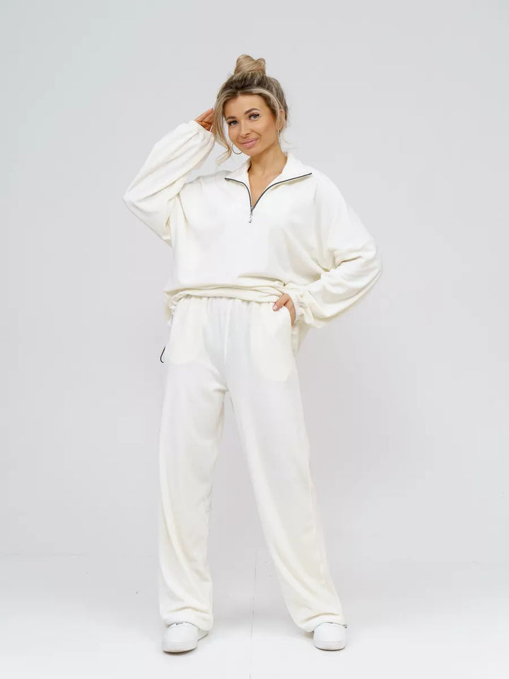 Damen samtiges zweiteiliges Lounge-Set mit Kapuzen-Halbzip und elastischer Bundhose – Auréline