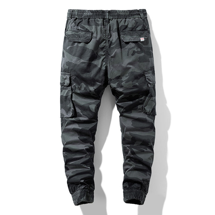 Herren Camouflage-Utility-Cargohose im Joggerstil mit Tunnelzugbund und verstärkten Kniepartien Echo Archiv