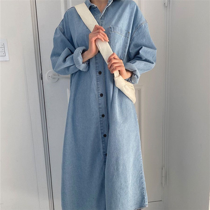 Damen Oversize-Denim-Maxikleid im Hemdstil mit Brusttasche und durchgehender Knopfleiste – Valéora