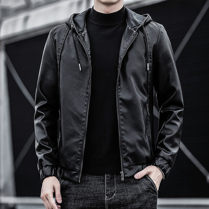 Herren Kapuzen‑Lederblouson im urbanen Minimalstil mit Fleece‑Innenfutter und Reißverschlusstaschen – Taviero