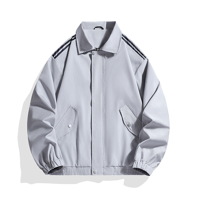 Herren Sportlich-urbane Oversize Bomberjacke mit geripptem Saum, Druckknopfblende & Schulterstreifen Echoarchiv