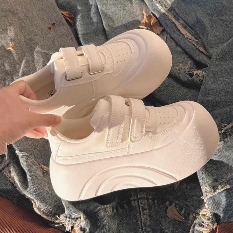 Damen Komfortable Sneaker mit verstellbarem Klettverschluss und gepolsterter Sohle Echo Archiv