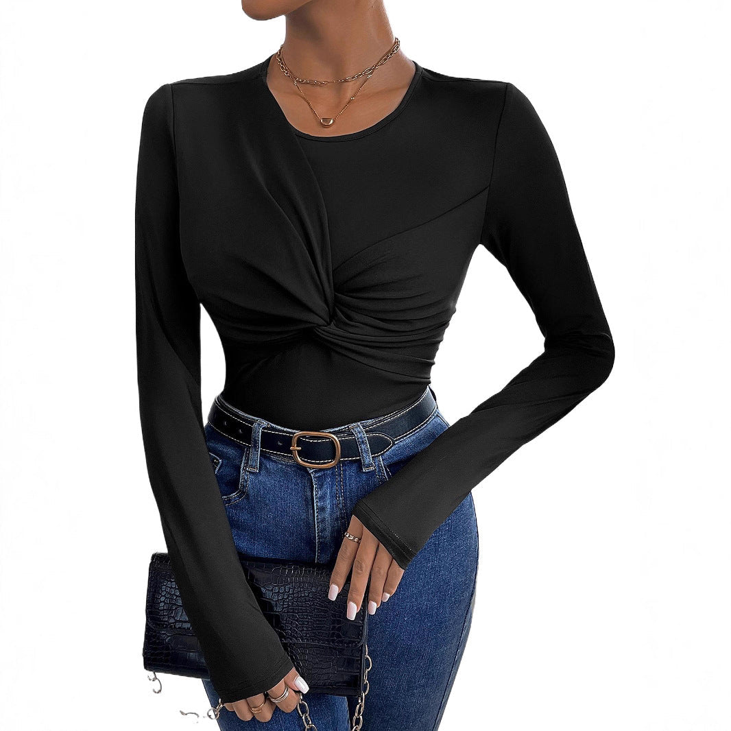 Damen Figurbetontes Langarmshirt mit Twist-Detail und Rundhalsausschnitt Echoarchiv