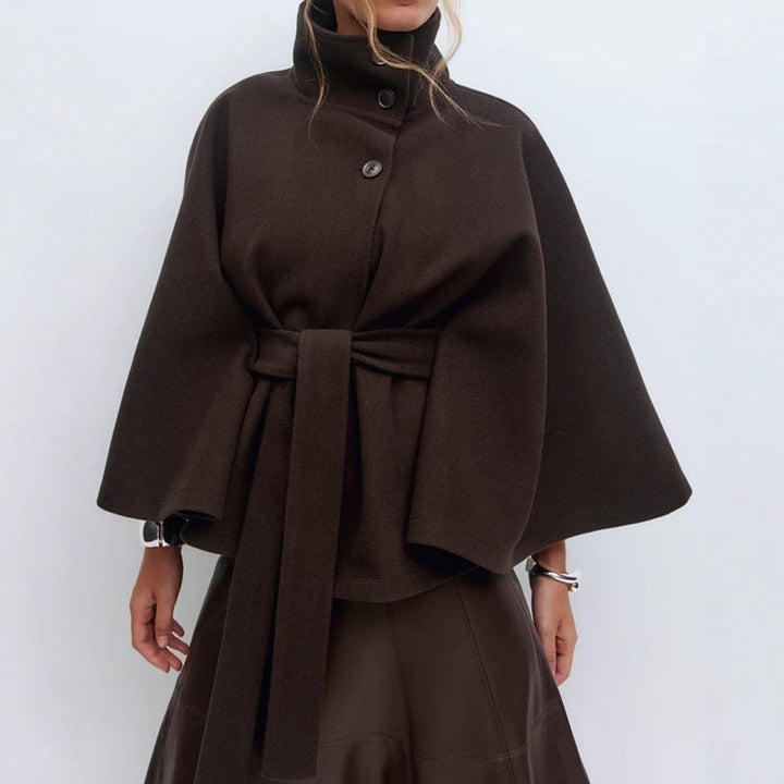 Damen Wickeljacke mit elegantem Stehkragen und weit geschnittenen Ärmeln Echoarchiv