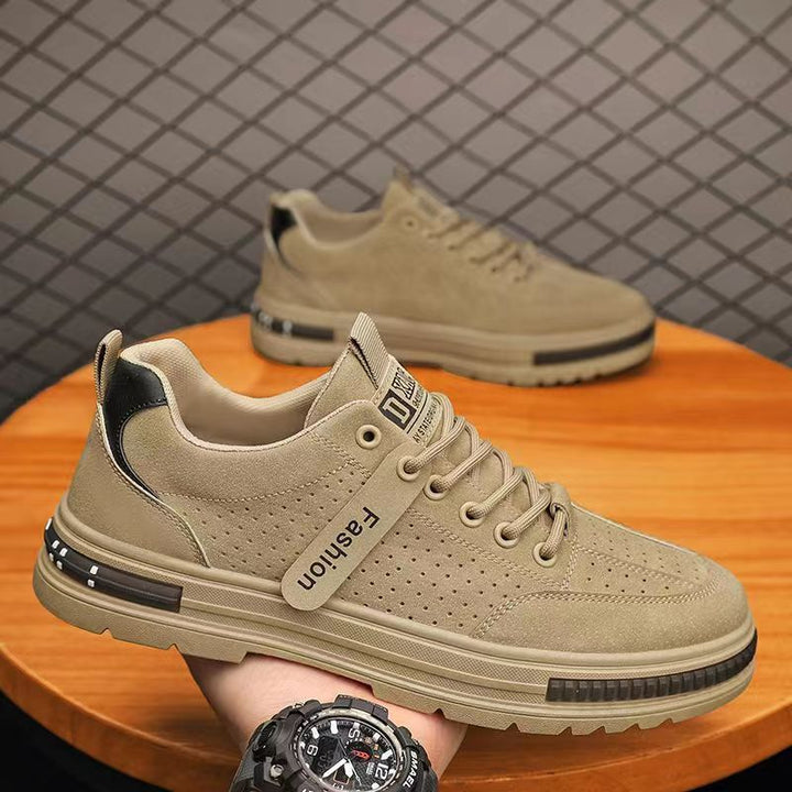 Damen Sportliche Sneakers mit perforierter Oberfläche und gepolsterter Dämpfung Echo Archiv