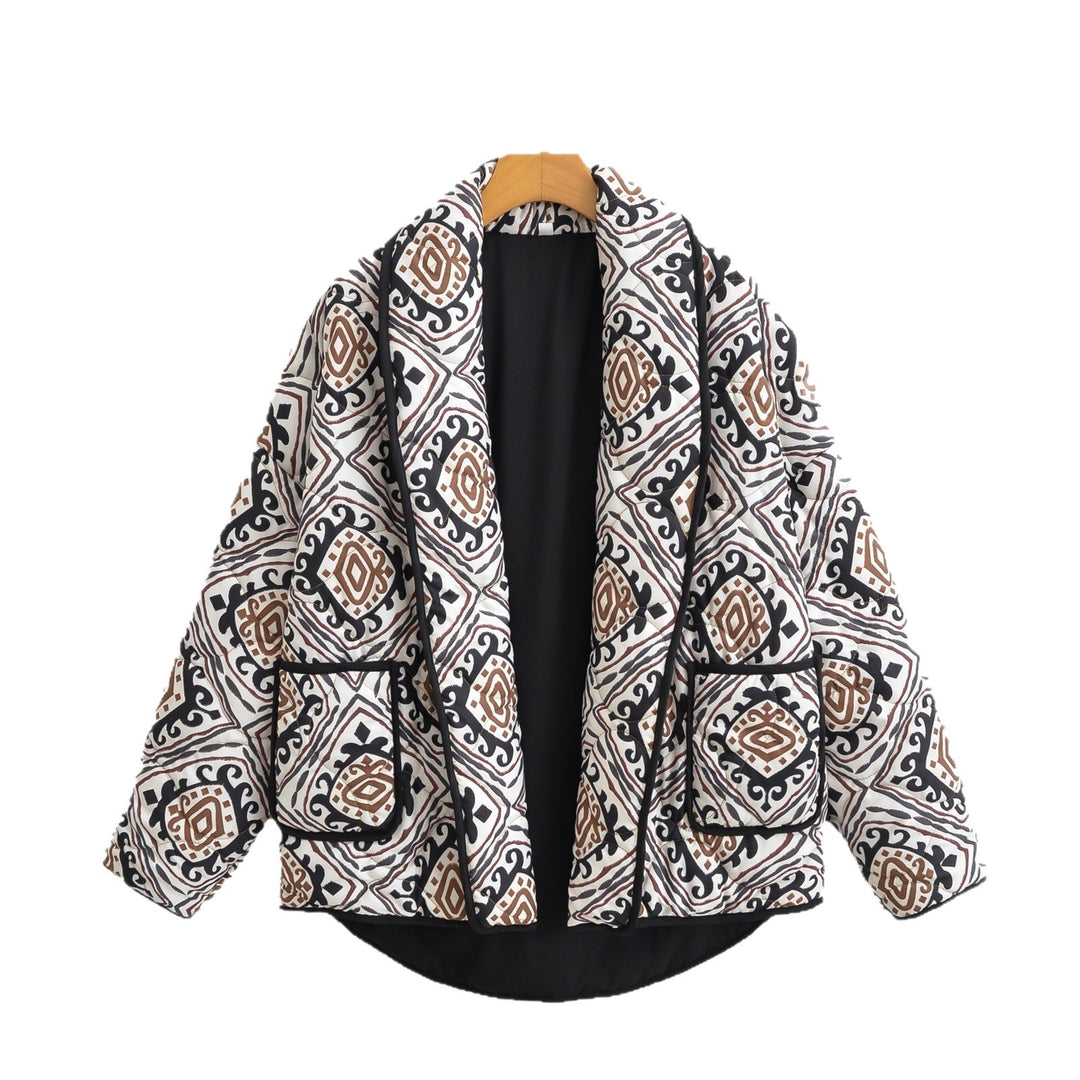 Damen Gesteppte Kimono-Jacke mit Ethno-Print, Kontrastpaspel und aufgesetzten Taschen Echo Archiv