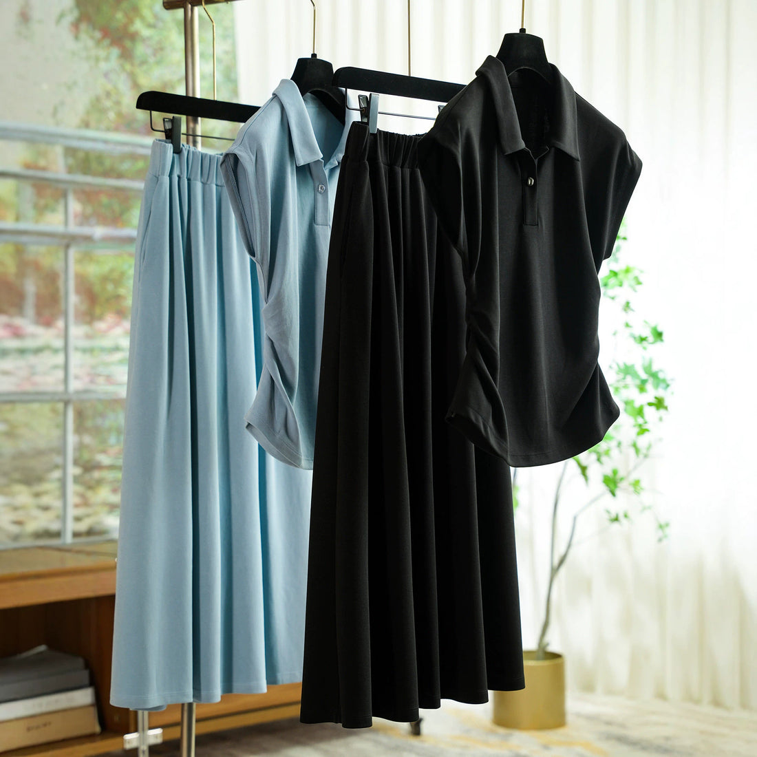 Damen Elegantes Set aus Poloshirt und Midikleid Echoarchiv