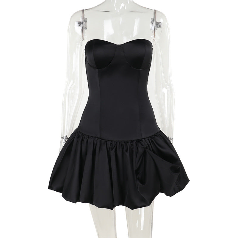 Damen kurzes Abendkleid mit voluminösem Rock und elegantem Bustier-Oberteil Echo Archiv