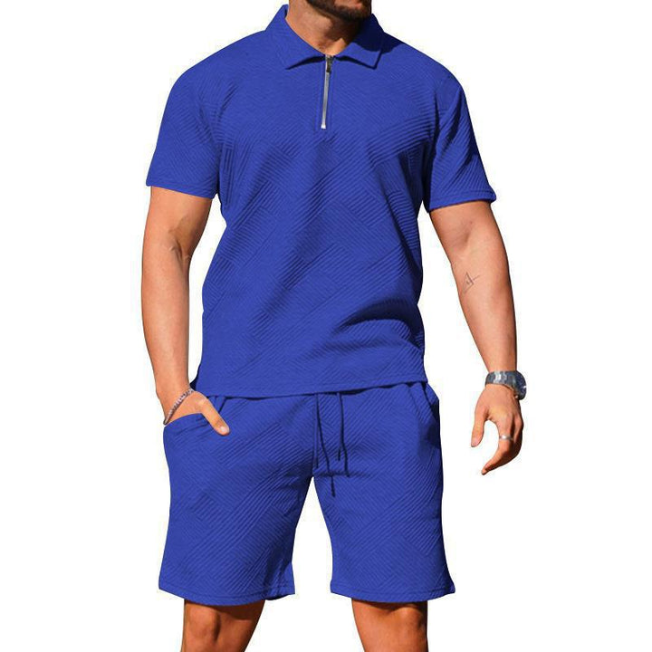 Herren sportliches Lounge-Set mit Poloshirt und Shorts im eleganten Design Echoarchiv