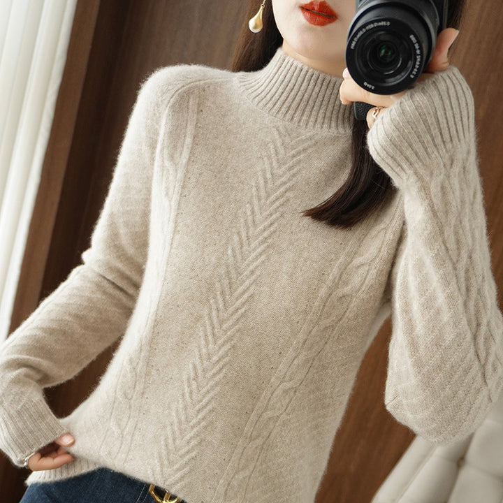 Damen Leichter Mohair‑Look Stehkragenpullover mit Zopf‑Ajour und taillierter Silhouette Echoarchiv
