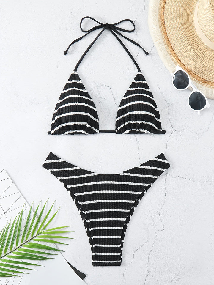 Damen Triangel-Bikini mit raffinierten Streifen Echo Archiv
