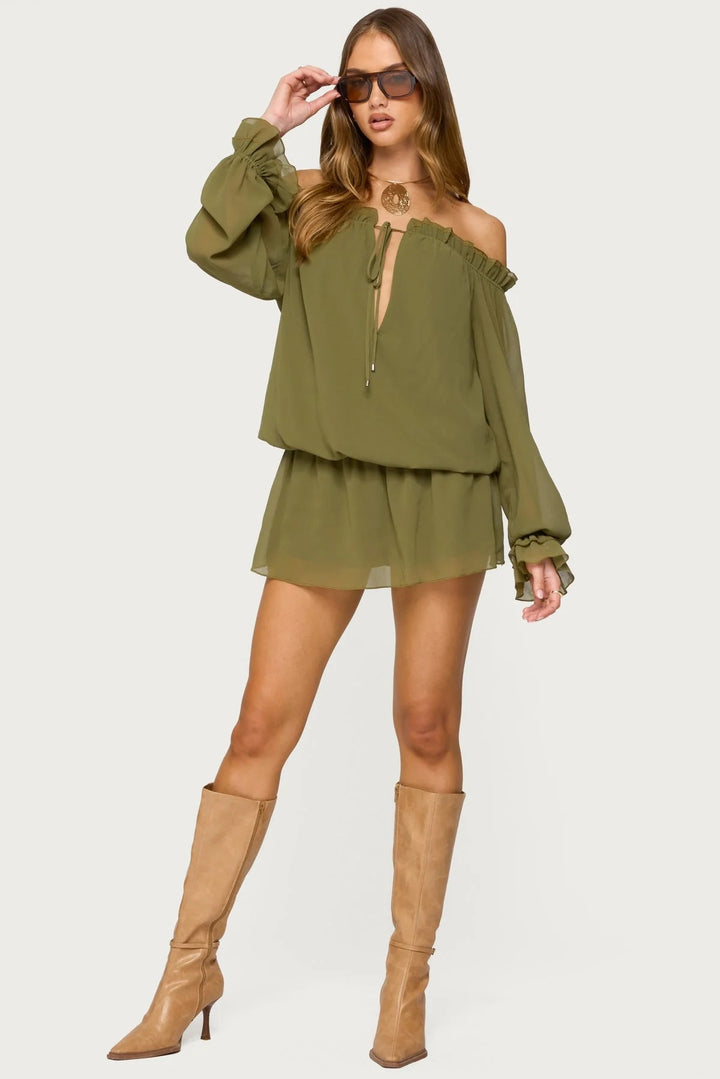 Damen Off-Shoulder Kleid mit voluminösen Puffärmeln und Rüschensaum Echo Archiv