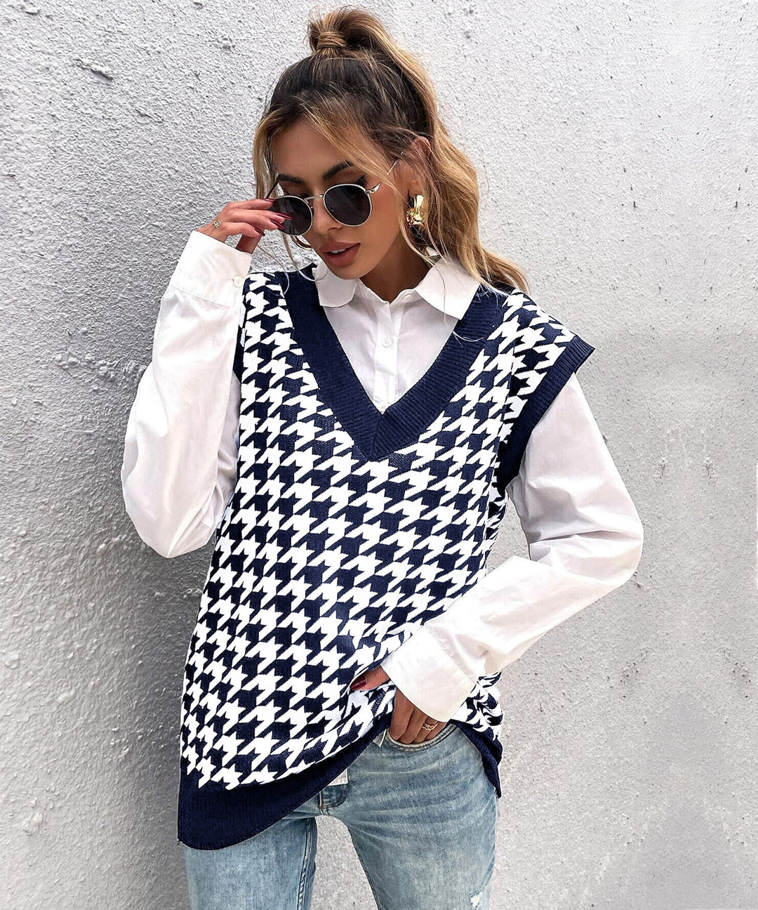 Damen Oversize Strickweste mit Hahnentrittmuster und V-Ausschnitt Echoarchiv