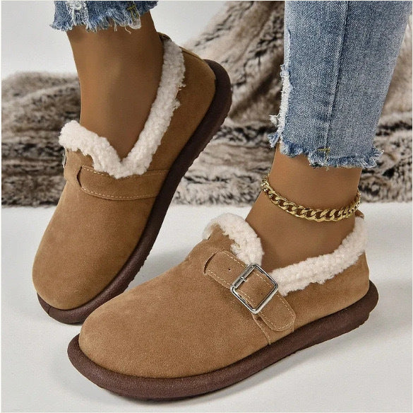 Damen Gefütterte Wildleder‑Optik Hausschuhe-Mules mit Teddyfutter und verstellbarem Riemen – Lioré