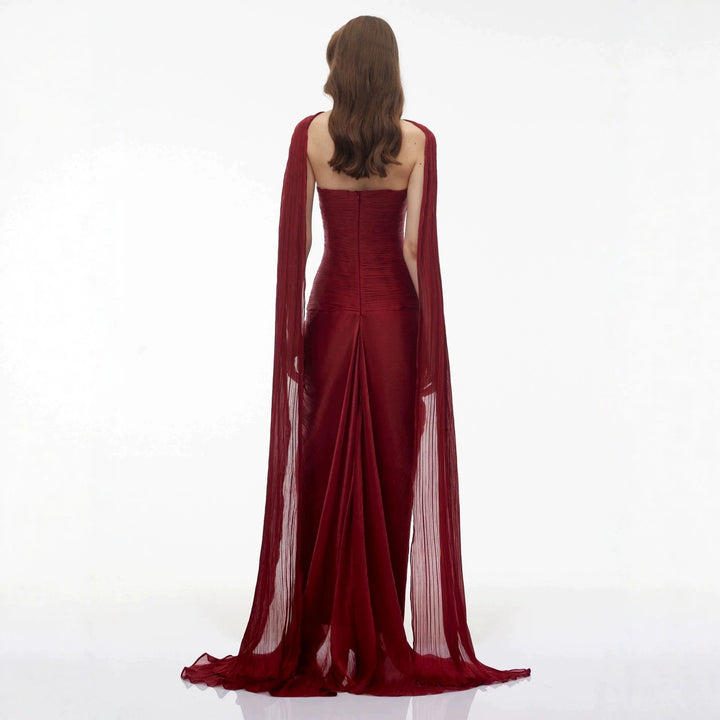Damen Elegantes Maxikleid mit schulterfreier Silhouette und drapierter Cape-Optik Echo Archiv