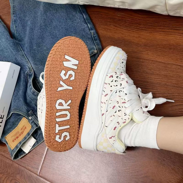 Damen Sneakers mit atmungsaktivem Obermaterial und modischem Muster Echo Archiv