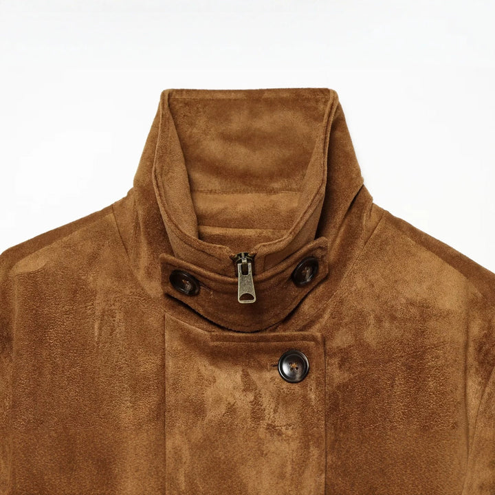 Damen Kurzjacke im Vintage‑Velours‑Stil mit Zierknopfleiste und elastischem Saum Echo Archiv