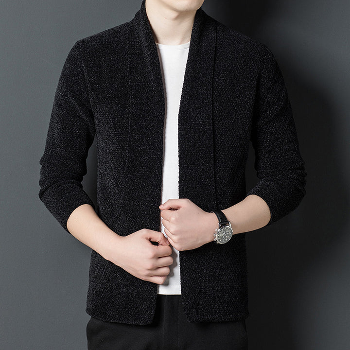 Herren kuschelige Strickjacke mit modernem Schnitt und hohen Kragen Echoarchiv