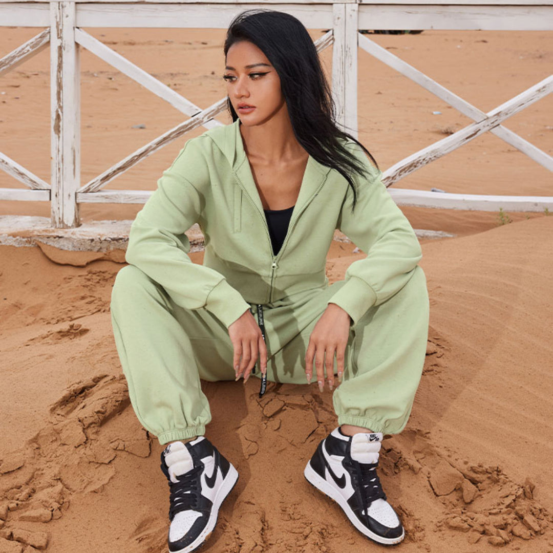 Damen Zweiteiliges Cropped Reißverschluss-Hoodie mit elastischer High-Waist Jogginghose – Auréline