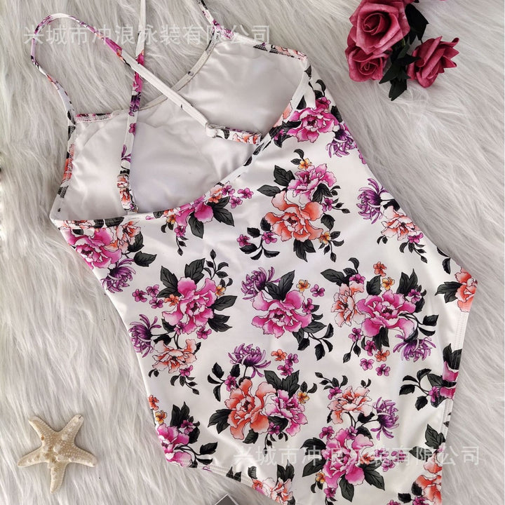Damen Floraler Sportbadeanzug mit rückenfreier Silhouette Echo Archiv