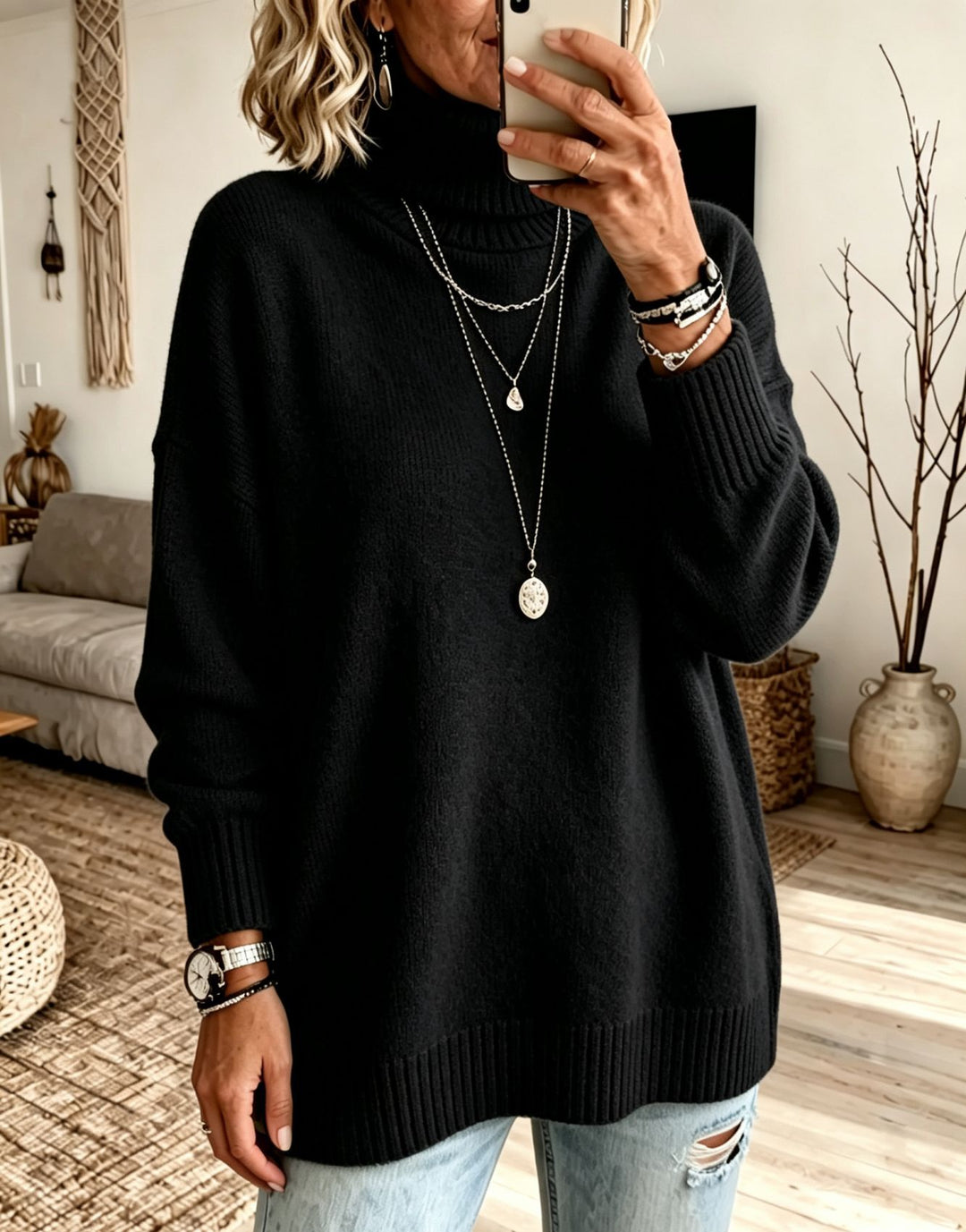 Damen Oversize Rollkragenpullover aus Feinstrick mit gerippten Bündchen und überschnittener Schulter – Mavelle