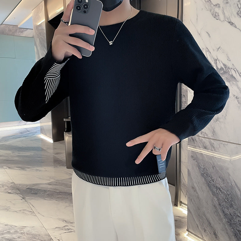 Herren Feinstrick-Pullover mit dezenter Rippenstruktur und kontrastiertem Saum Echoarchiv