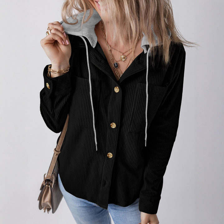 Damen Gerippte Hemdjacke mit Kapuze, Knopfleiste und aufgesetzten Taschen – Auréline