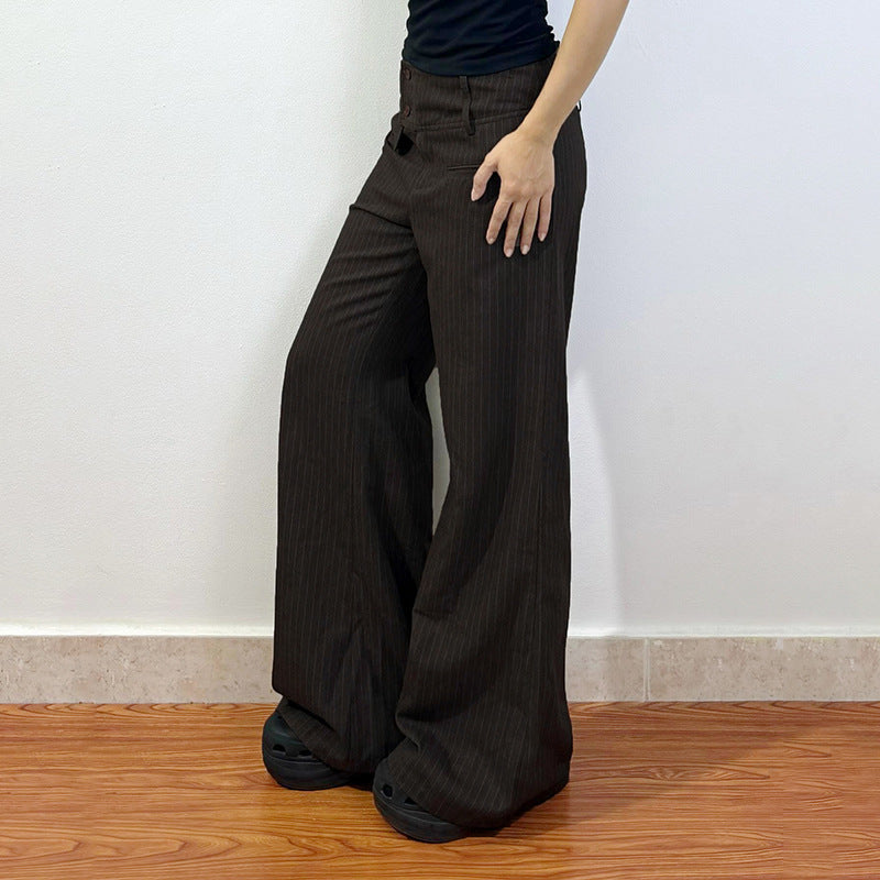 Damen Elegante weit geschnittene Streifenhose mit hoch sitzendem Bund und dekorativen Knopfdetails Echo Archiv