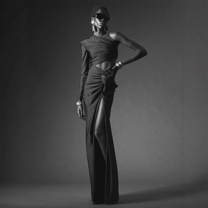 Damen Elegantes Maxikleid mit asymmetrischem Design und schwingendem Rock Echo Archiv