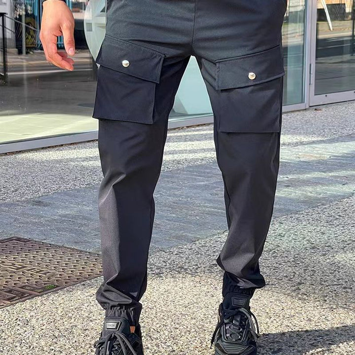 Herren Cargo-Hose mit vielen Taschen und elastischem Abschluss Echoarchiv