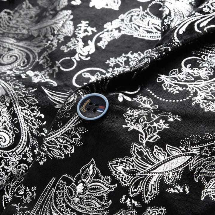 Herren nan ornamentaler Smokingblazer mit Schalkragen, Slim-Fit und edlem Paisley-Druck Echo Archiv